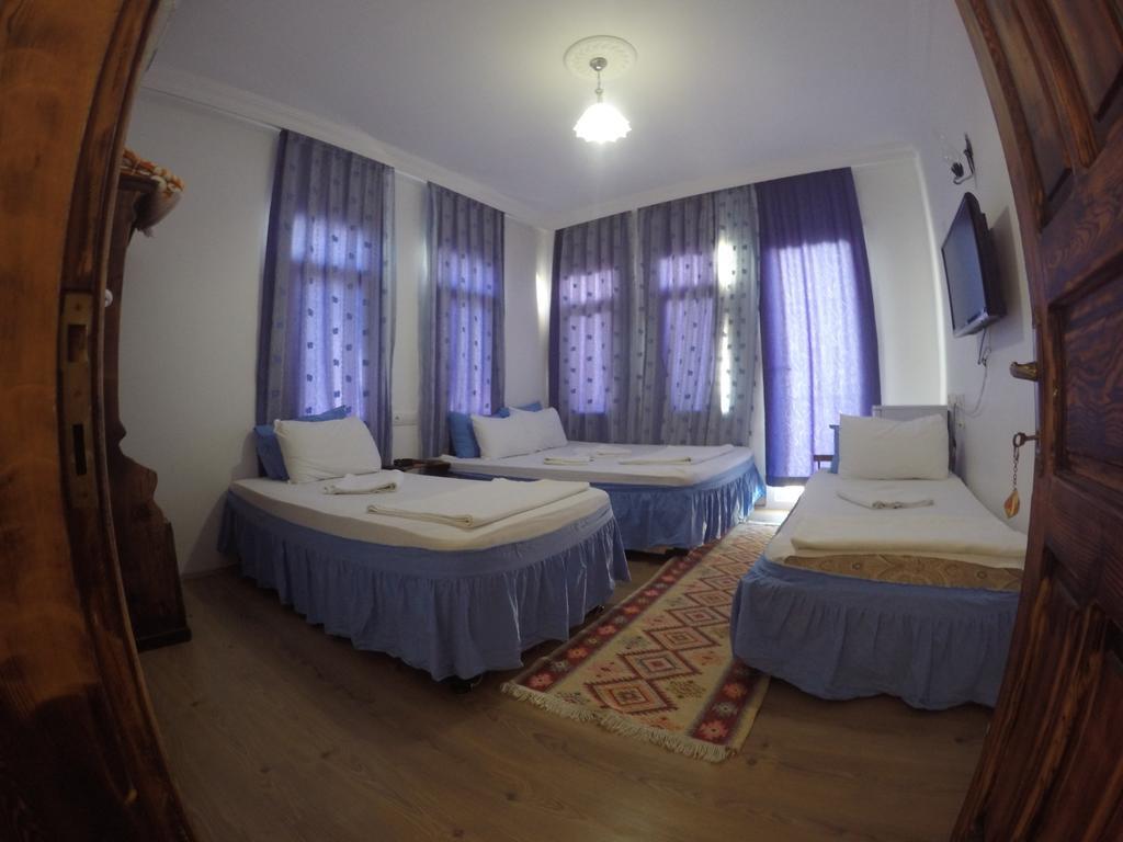 Akkin Pansiyon Hotell Kaş Eksteriør bilde